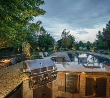outdoor kitchen area