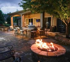 outdoor seating and fire pit